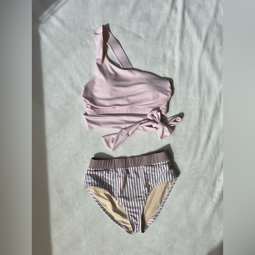 Elegant Pink Striped Bikini Set - Nani Swimwear